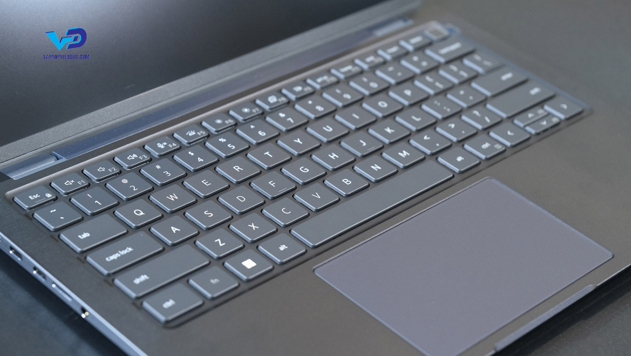 dell-latitude-9430-2.jpg