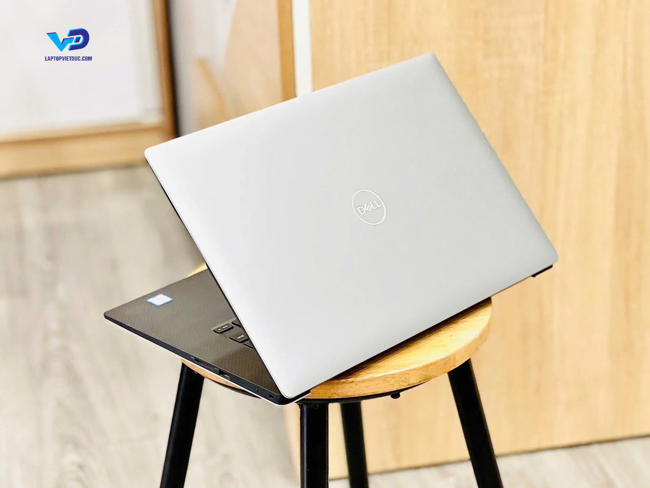 dell-precision-5540-4.jpg