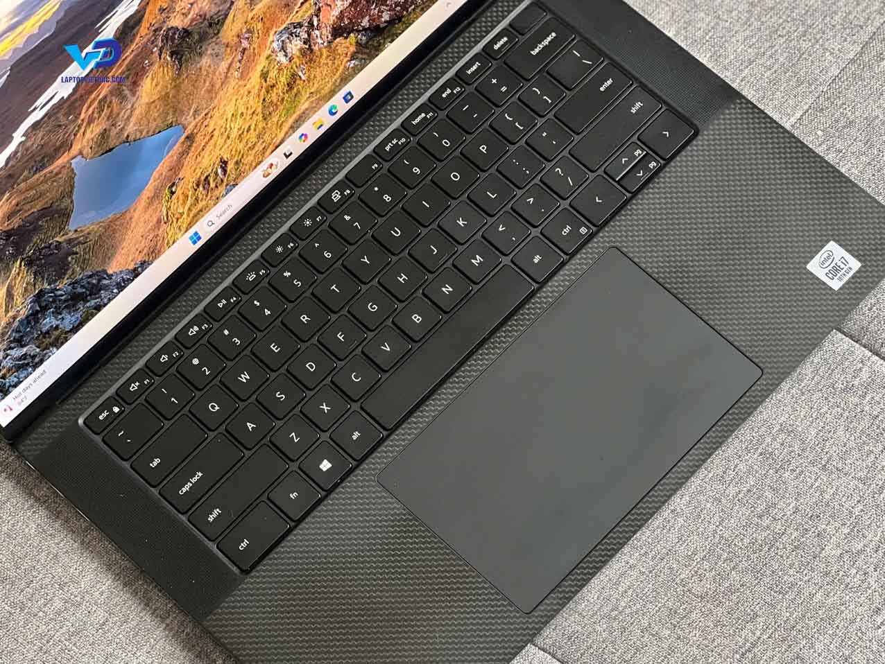 dell-xps-15-9500-1