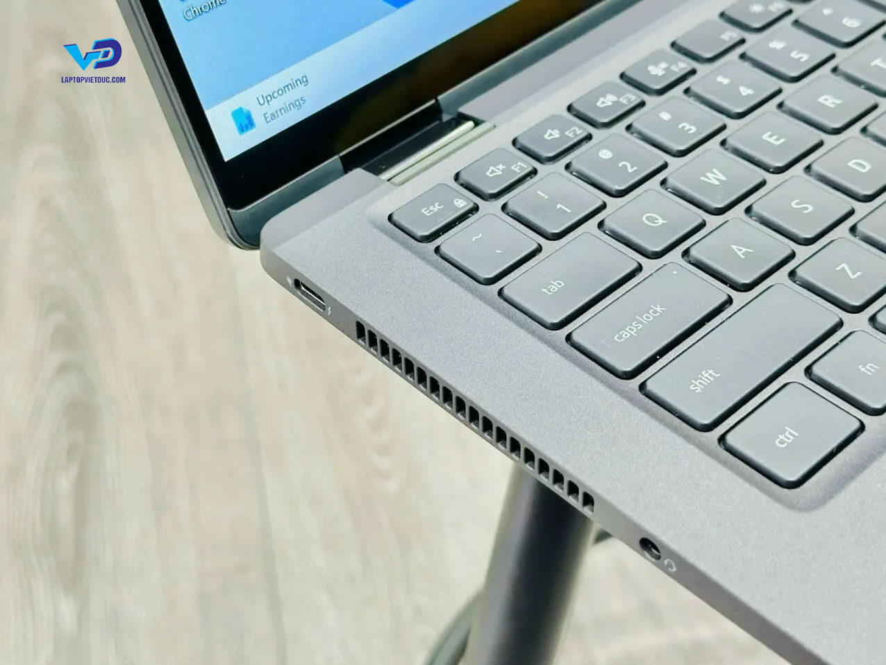 dell-latitude-7420-2-in-1-6.jpg