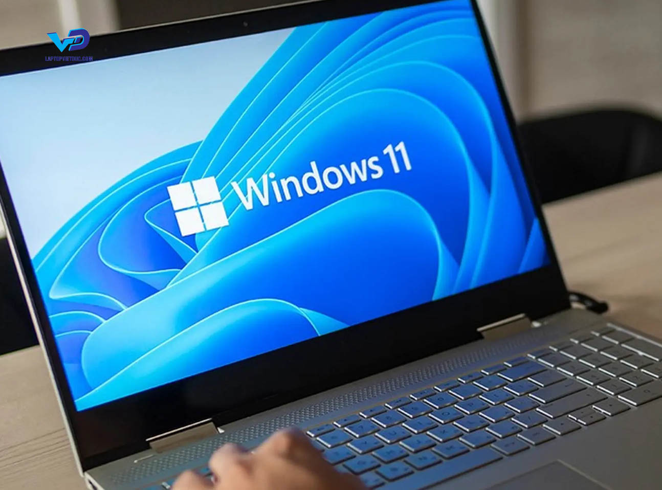 cai-dat-phan-mem-laptop.jpg