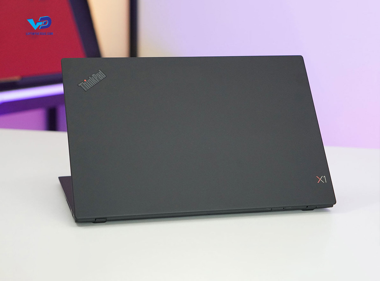 thinkpad-x1-carbon-gen-6-3.jpg