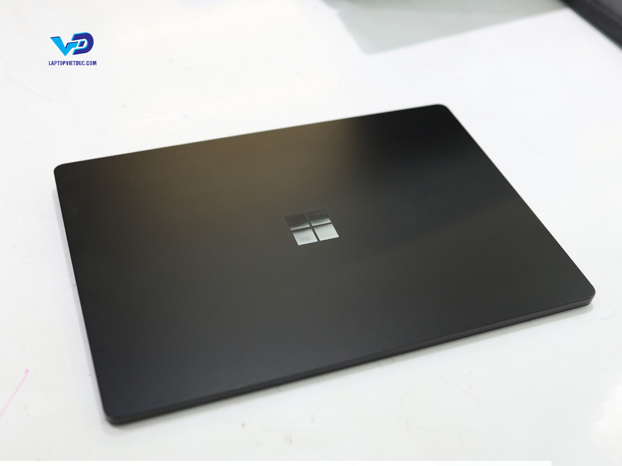 surface-laptop-5-1.png