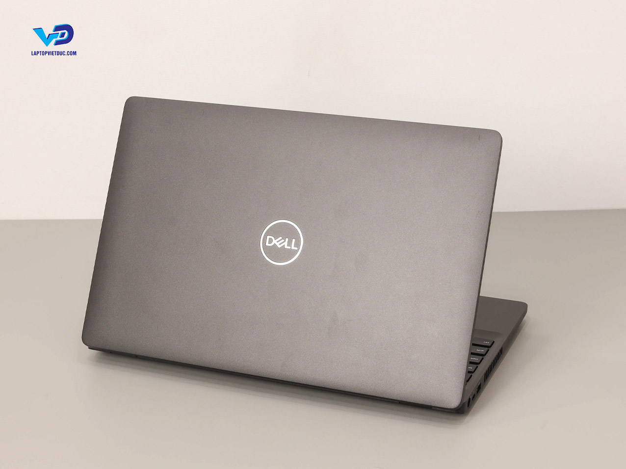 dell-precision-3541-4