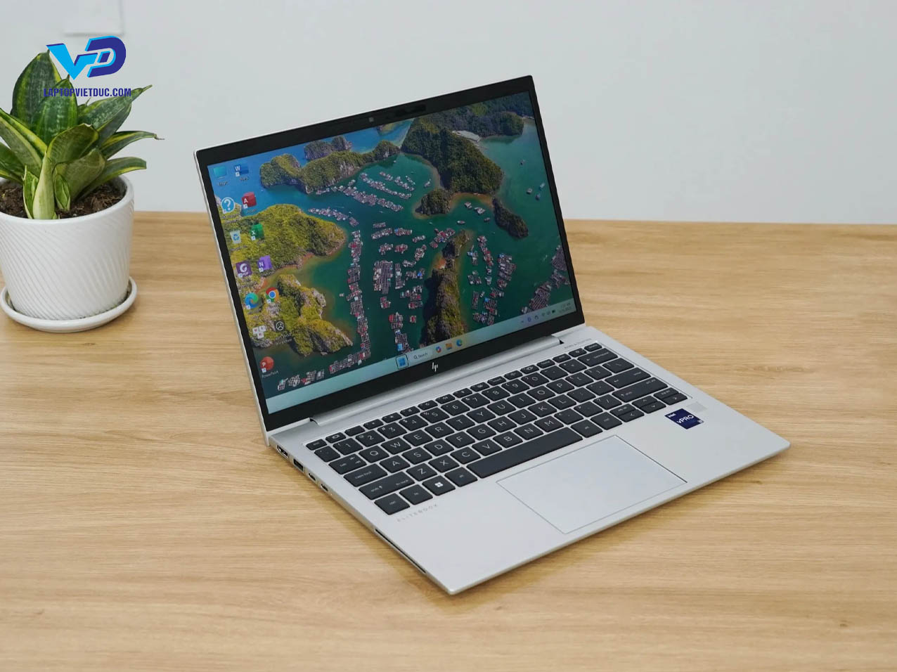 hp-elitebook-830-g9-1