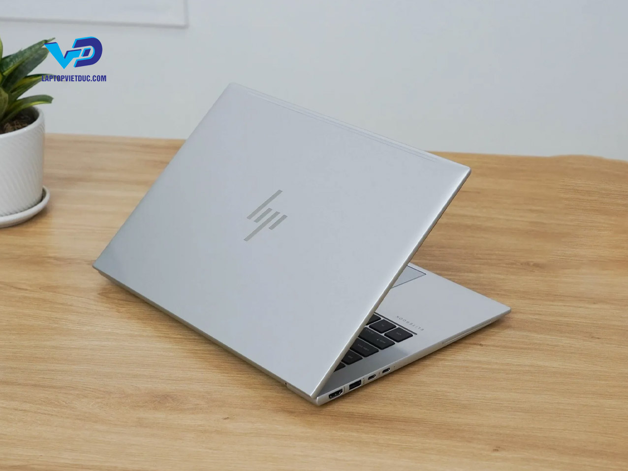 hp-elitebook-840-g10-5