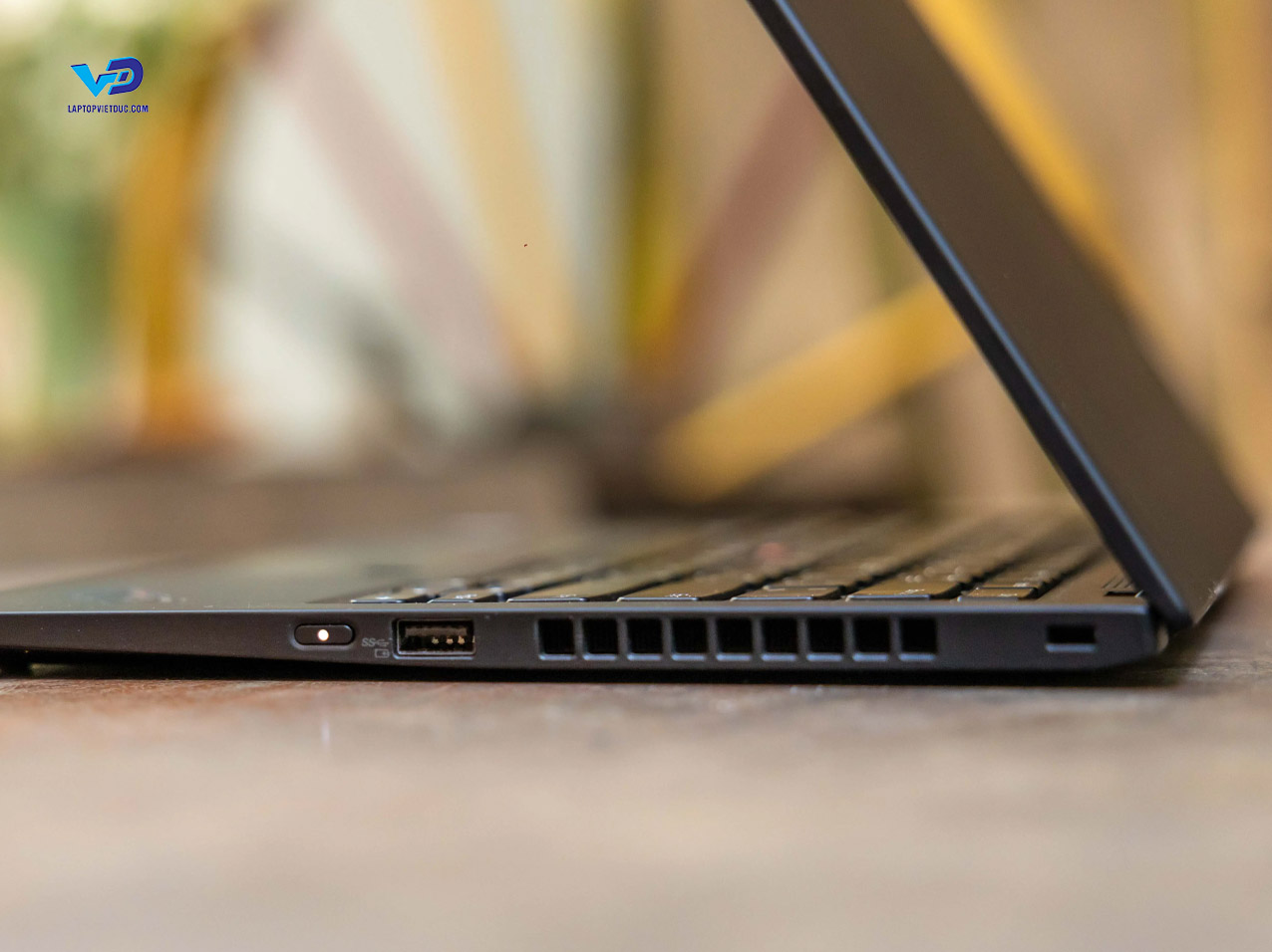 thinkpad-x1-carbon-gen-7-5