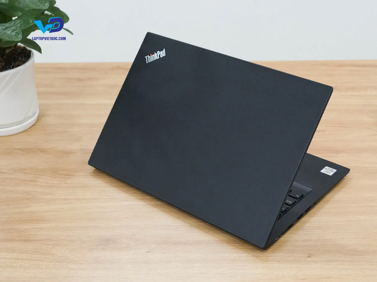 thinkpad-t14s-gen-2-1