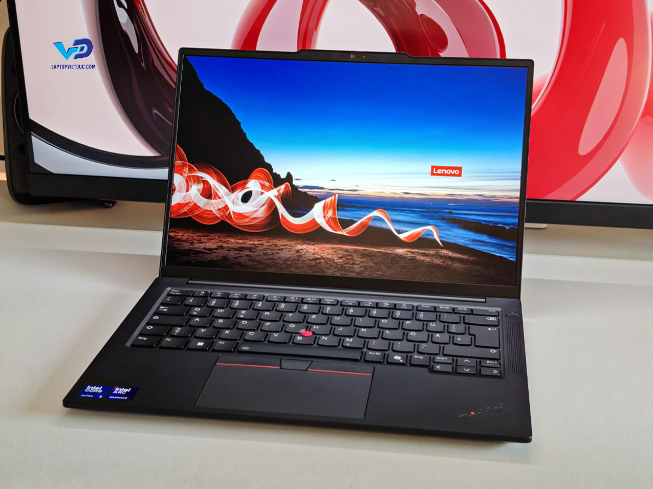lenovo-thinkpad-e14-gen-7-1.jpg