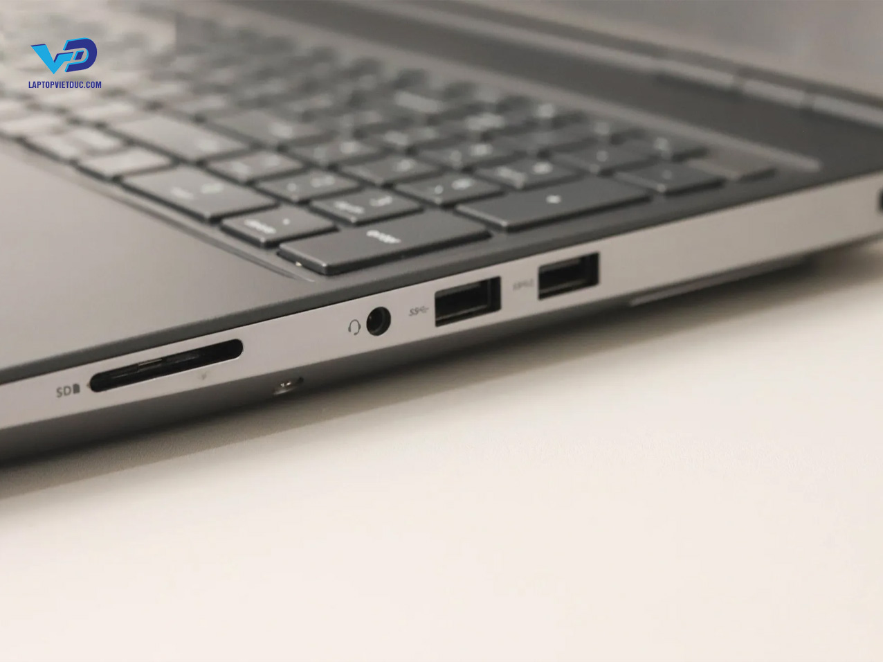 dell-precision-7560-4
