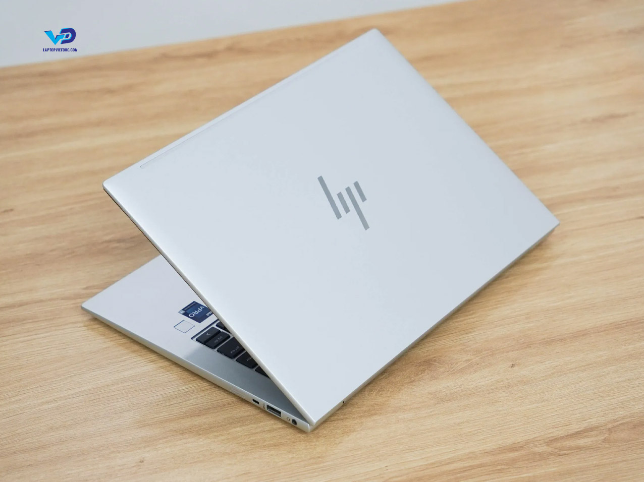 hp-elitebook-845-g9-2