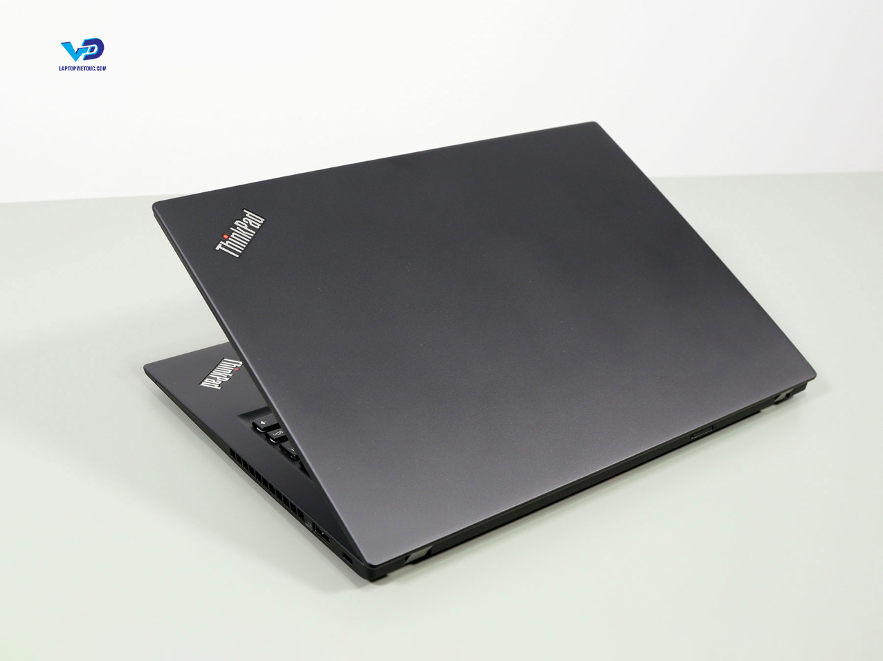 thinkpad-t14s-gen-1-1